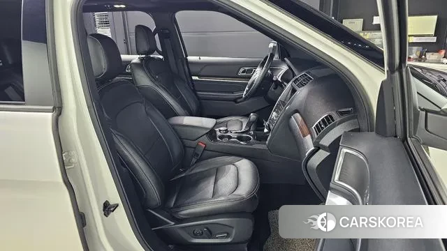 Ford Explorer 2019 Белый из Кореи, фото 3