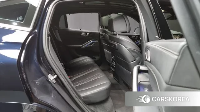 BMW X6 (G06) 2022 Черный из Кореи, фото 3