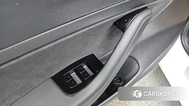 Tesla Model 3 2020 Белый из Кореи, фото 3