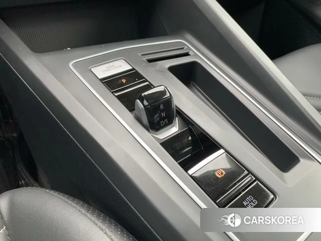 Volkswagen Golf 2021 Белый из Китая, фото 3