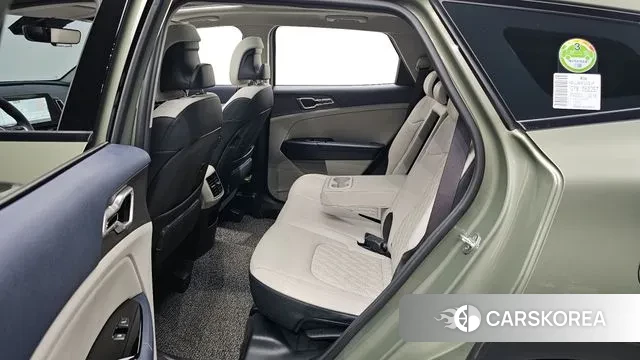 Kia Sportage 5th Generation 2022 Зеленый из Кореи, фото 3