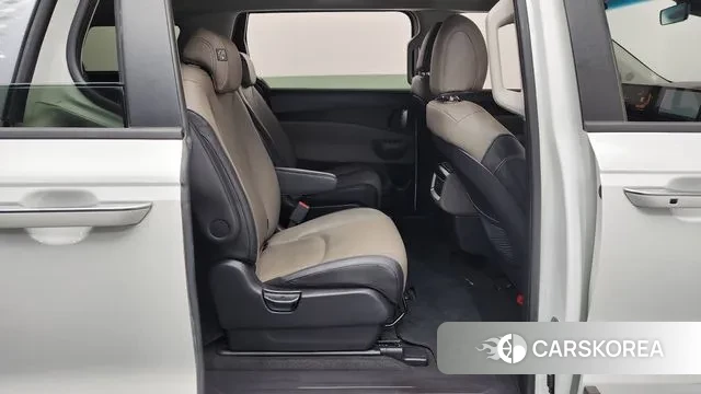 Kia The New Carnival 4th Generation 2024 Белый из Кореи, фото 3