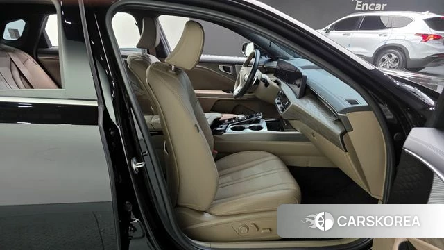 Kia K8 2023 Черный из Кореи, фото 3