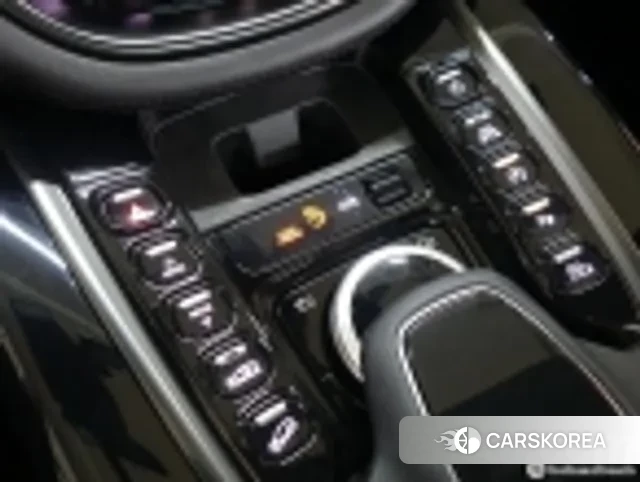 Aston Martin DBX 2020 Черный из Кореи, фото 3