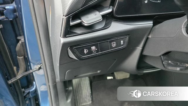 Kia Di Ol Nu Niro 2022 Синий из Кореи, фото 3