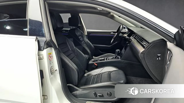 Volkswagen Arteon 2019 Белый из Кореи, фото 3