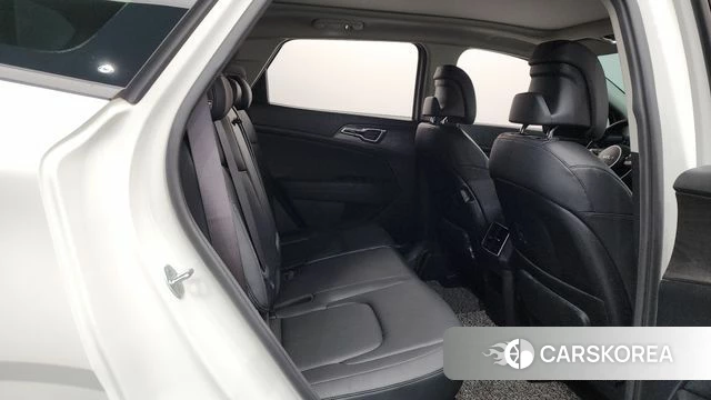 Kia Sportage 5th Generation 2022 Белый из Кореи, фото 3