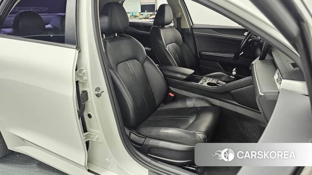 Kia K5 3rd generation 2020 Белый из Кореи, фото 3