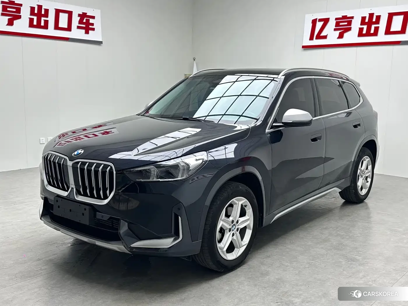 BMW X1 2023 Черный из Китая, фото 3