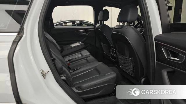 Audi Q7 (4M) 2021 Белый из Кореи, фото 3
