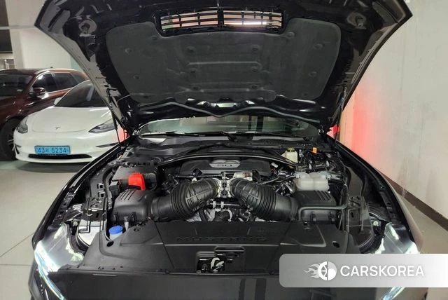 Ford Mustang 7th Generation 2024 Серый из Кореи, фото 3