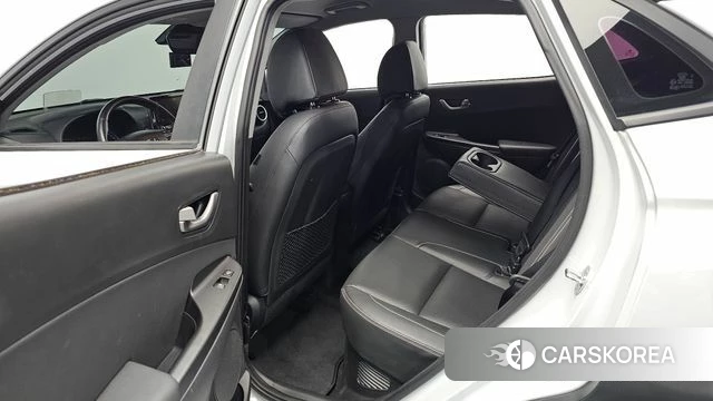 Hyundai Kona Hybrid 2019 Белый из Кореи, фото 3