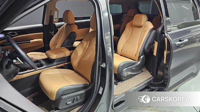 Kia Carnival 4th generation 2023 Серый из Кореи, фото 3