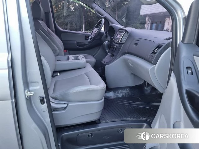 Hyundai The New Grand Starex 2018 Серебристо-серый из Кореи, фото 3