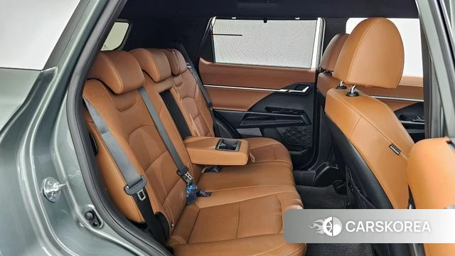 Ssangyong Torres 2022 Темно-зеленый из Кореи, фото 3