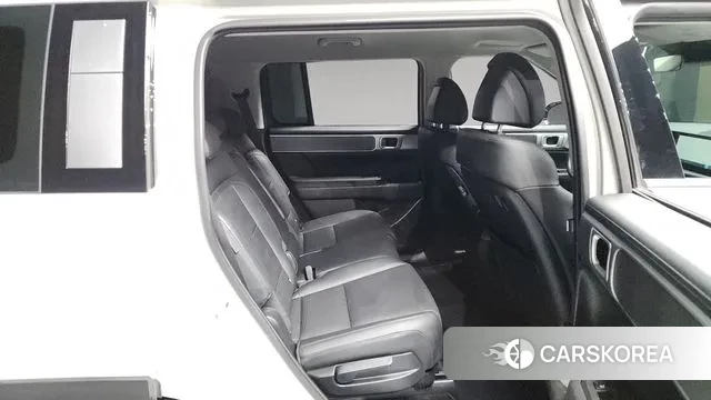 Hyundai Santa Fe (MX5) 2023 Серебристо-серый из Кореи, фото 3