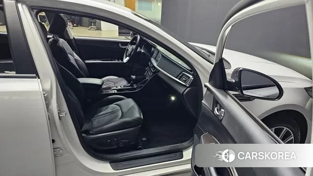 Kia The New K5 2nd generation 2018 Белый из Кореи, фото 3