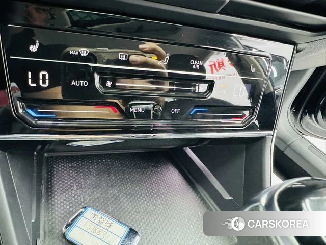 Volkswagen Passat 2022 Черный из Китая, фото 3