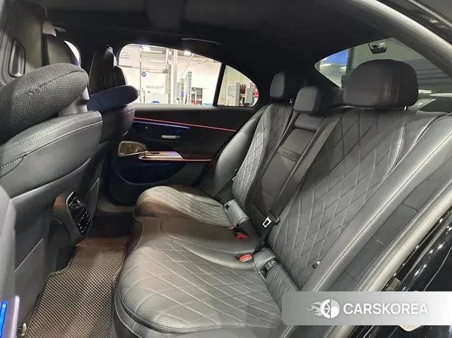 Mercedes-Benz E-Class W214 2024 Черный из Кореи, фото 3