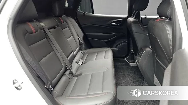 Chevrolet (GM Daewoo) Trax Crossover 2023 Белый из Кореи, фото 3