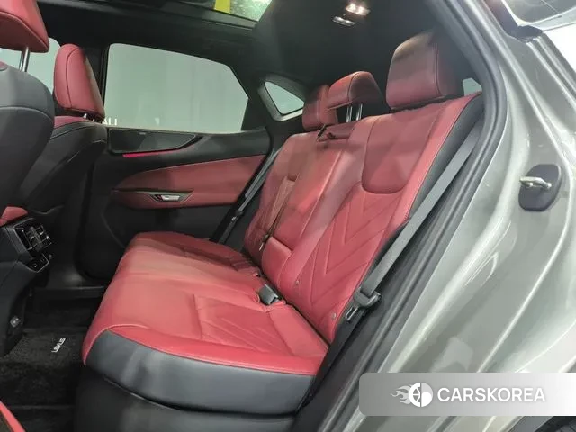 Lexus NX350h Second generation 2024 Песочный из Кореи, фото 3