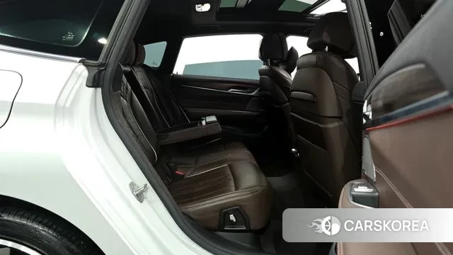 BMW 6 Series GT (G32) 2019 Белый из Кореи, фото 3