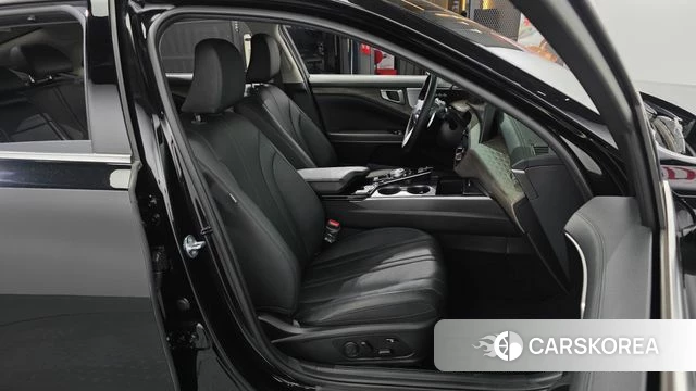 Kia K8 2023 Черный из Кореи, фото 3