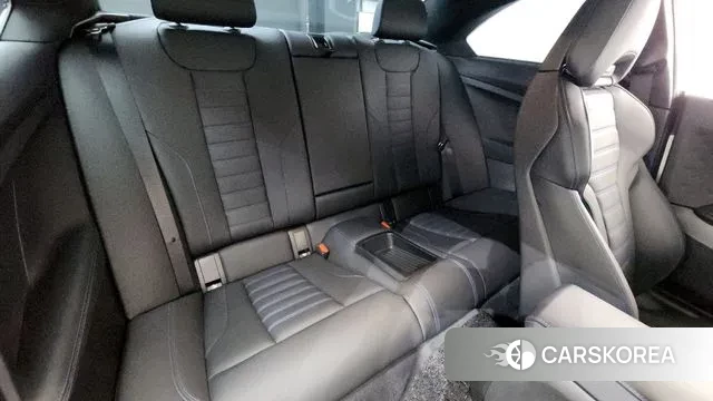 BMW 2 Series (G42) 2024 Белый из Кореи, фото 3