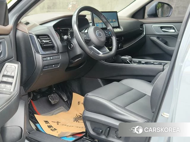 Nissan Qijun 2022 Синий из Китая, фото 3