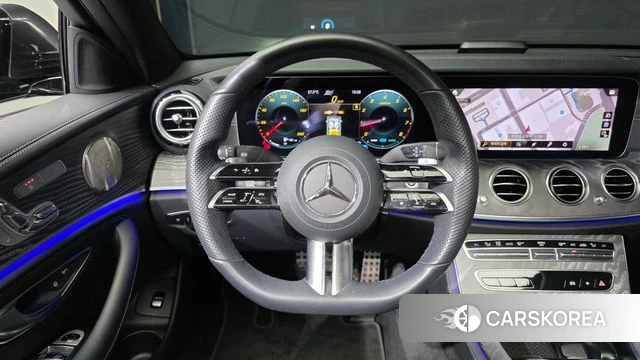 Mercedes-Benz E-Class W213 2021 Серый из Кореи, фото 3