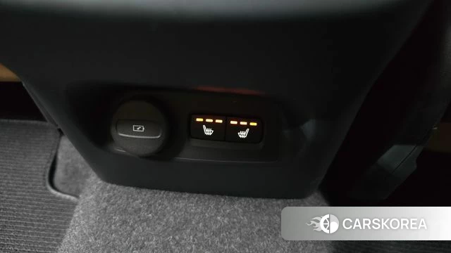 Volvo XC40 2021 Черный из Кореи, фото 3