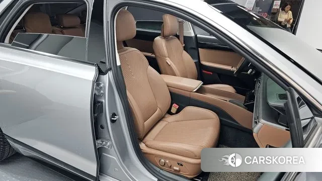 Hyundai Grandeur (GN7) 2023 Серебряный из Кореи, фото 3