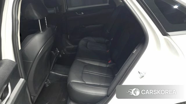 Kia The New K5 3rd generation 2026 Белый из Кореи, фото 3