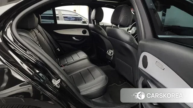 Mercedes-Benz E-Class W213 2020 Черный из Кореи, фото 3