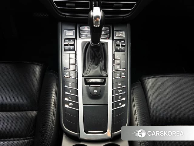 Porsche Macan 2021 Серебряный из Кореи, фото 3