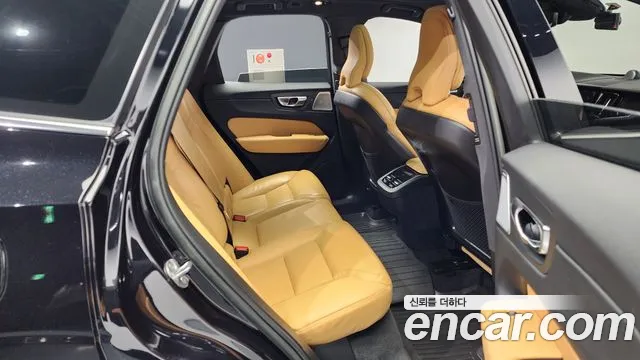 Volvo XC60 second Generation 2023 Черный из Кореи, фото 3
