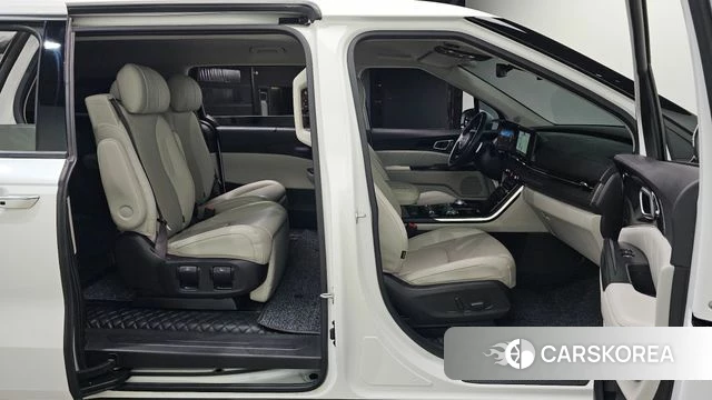 Kia Carnival 4th generation 2022 Белый из Кореи, фото 3