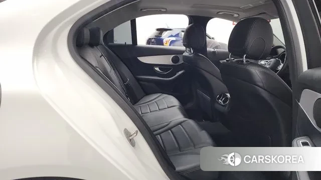 Mercedes-Benz C-Class W205 id 3324466 из Кореи 3