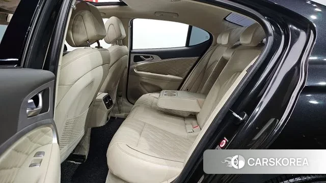 Genesis G70 2019 Черный из Кореи, фото 3