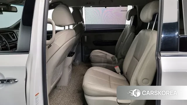 Kia The New Carnival 2019 Белый из Кореи, фото 3