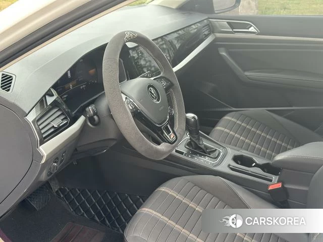 Volkswagen Lavida 2022 Белый из Китая, фото 3