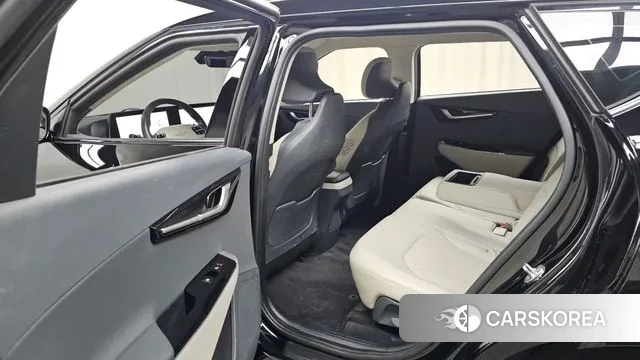 Kia EV6 2022 Черный из Кореи, фото 3