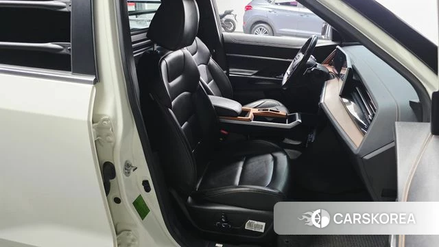 Ssangyong Torres 2024 Белый из Кореи, фото 3