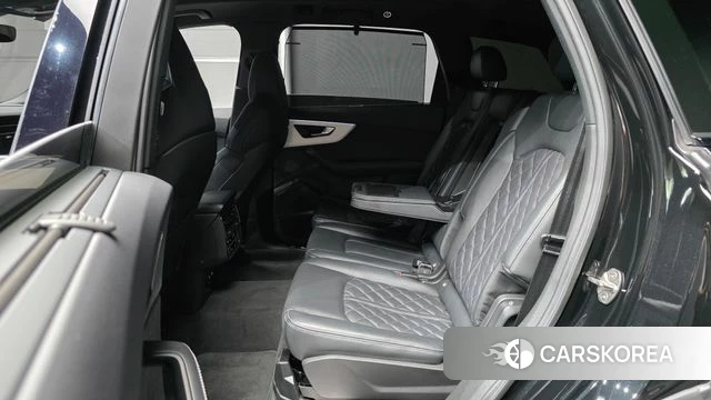 Audi Q7 (4M) 2023 Черный из Кореи, фото 3