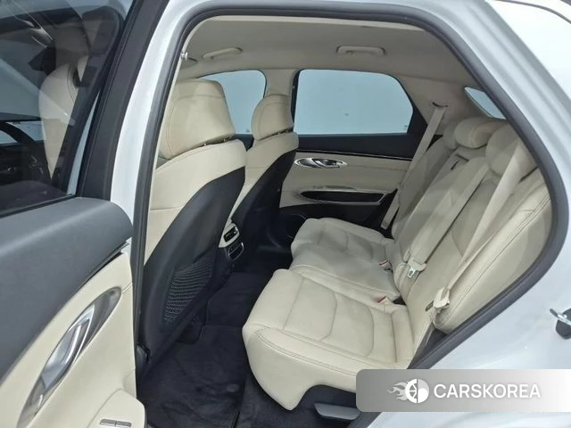Genesis GV70 2021 Белый из Кореи, фото 3