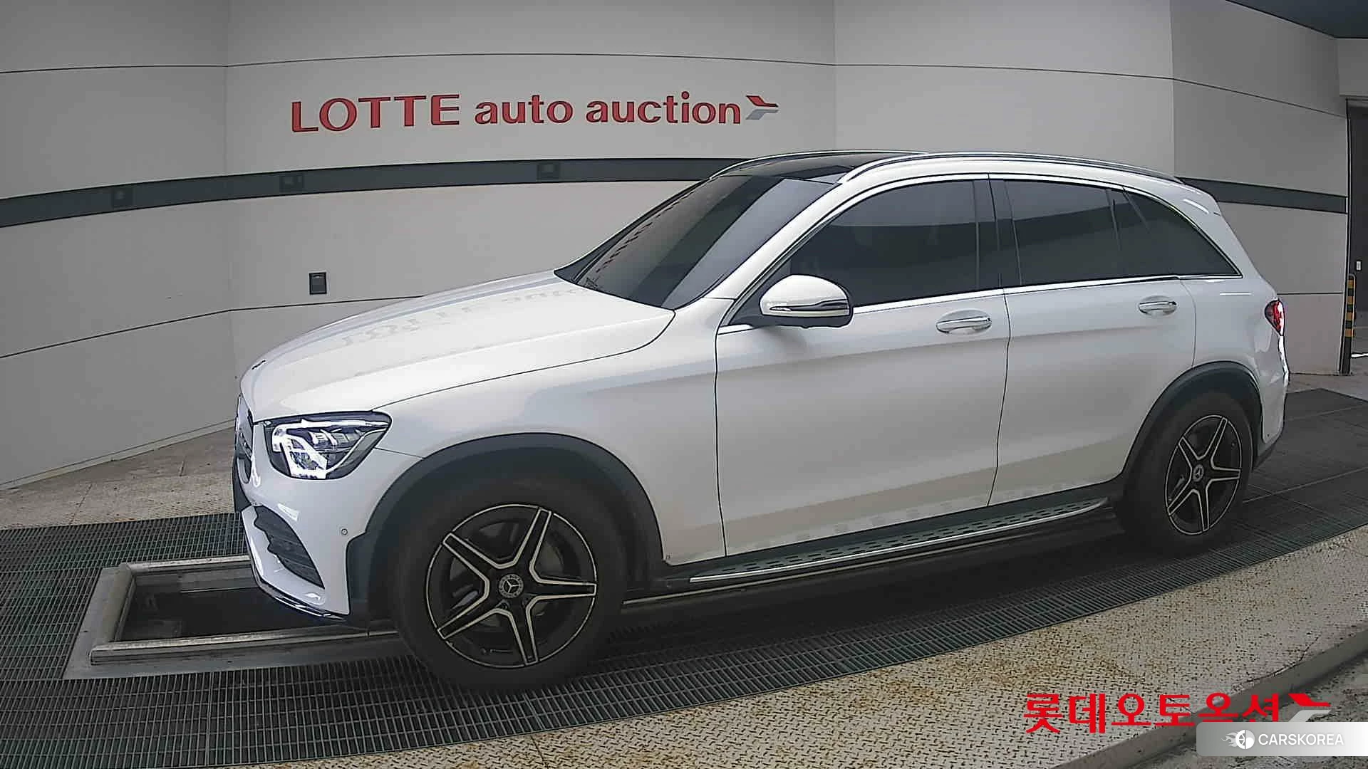 Mercedes-Benz Mercedes-Benz GLC300 4MATIC 2022 149-POLAR WHITE (BENZ) из Кореи, фото 3
