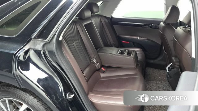 Hyundai Grandeur Hybrid (GN7) 2023 Черный из Кореи, фото 3