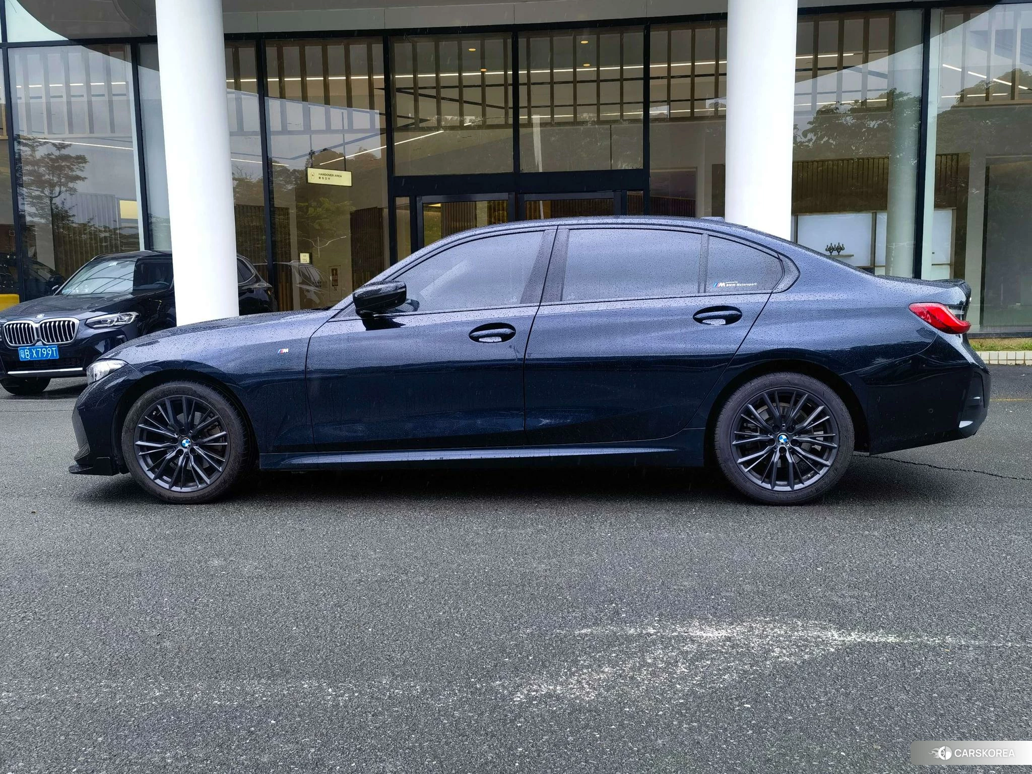 BMW 3 series 2022 Черный из Китая, фото 3