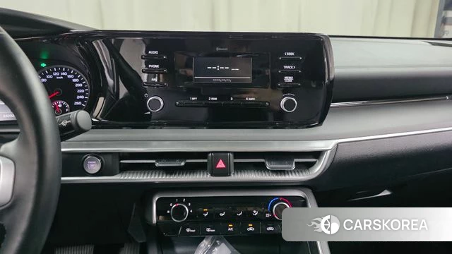 Kia K5 3rd generation 2023 Черный из Кореи, фото 3