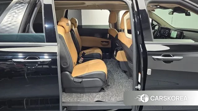 Kia Carnival 4th generation 2023 Черный из Кореи, фото 3